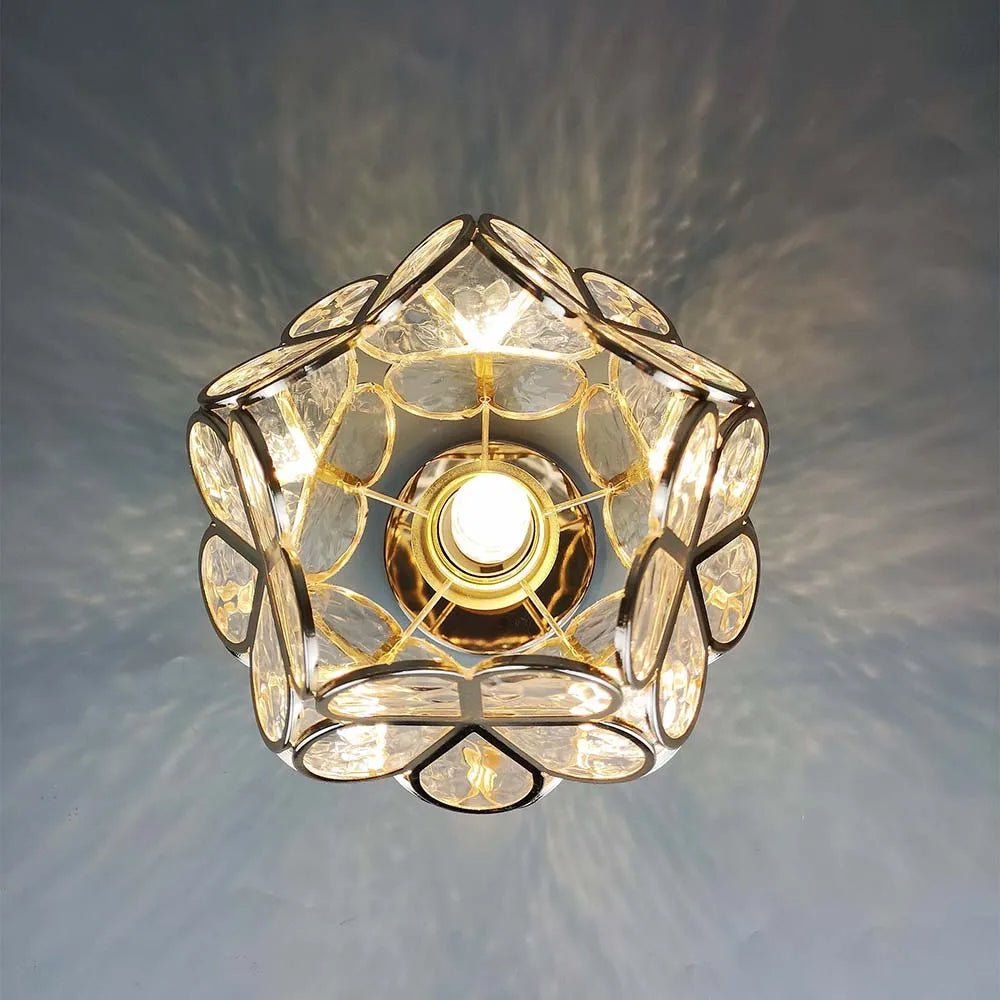 Luxe Plafondlamp Met Bloemvormig Design En Glazen Details
