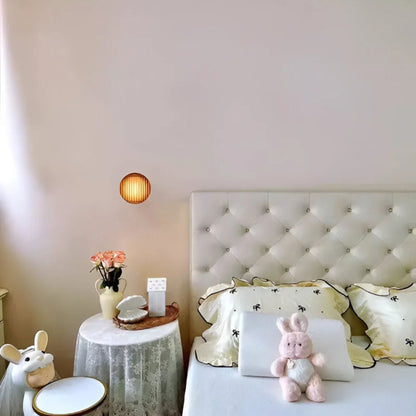 Compacte Wandlamp Met Geribbeld Lichtdesign En LED-Verlichting