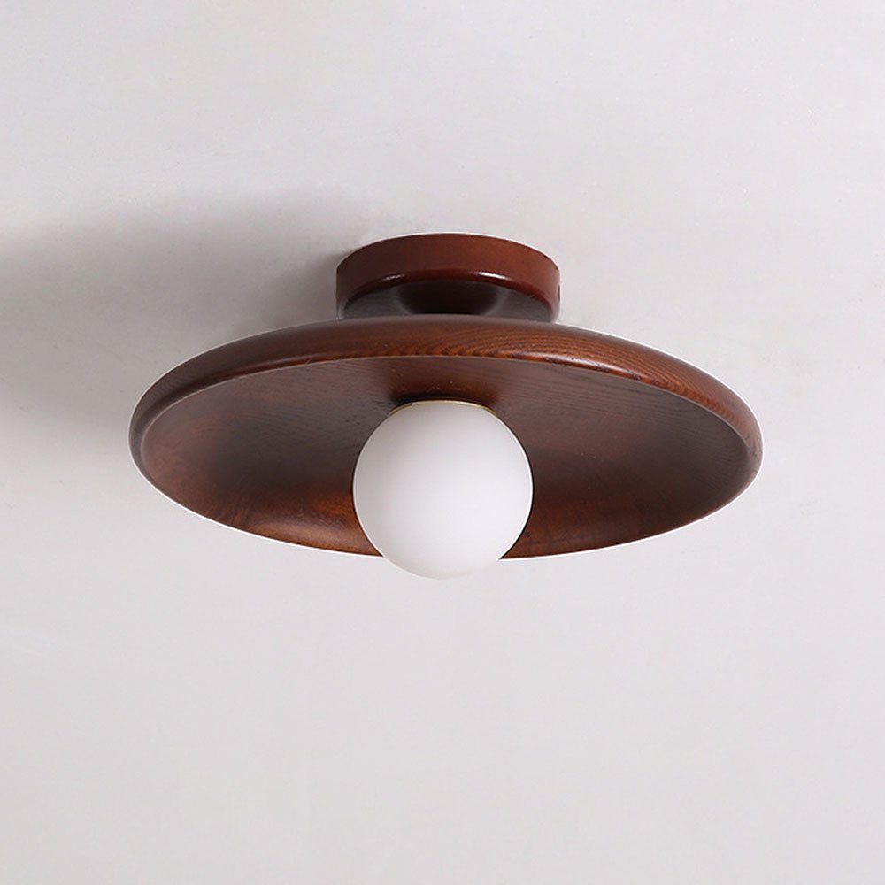 Houten Plafondlamp Met Zachte Lichtbol En Scandinavische Uitstraling
