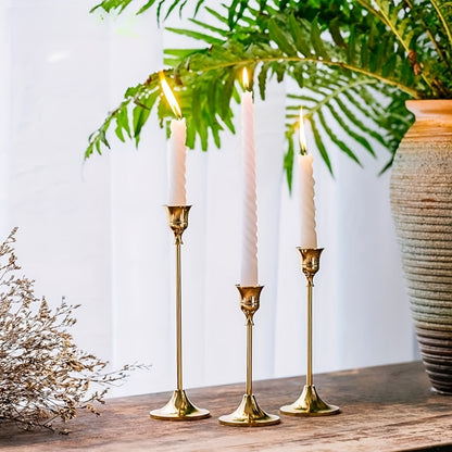 Elegante gouden kaarsenstokken – 3 stuks met witte kaarsen voor romantische tafeldecoratie en feestdagen