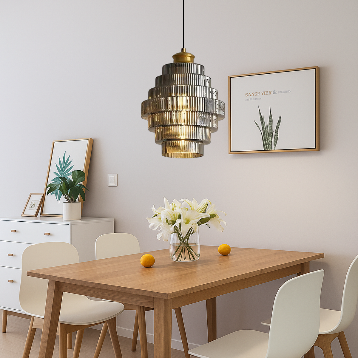 Glazen Hanglamp Met Gelaagde Vorm En Zachte LED Verlichting