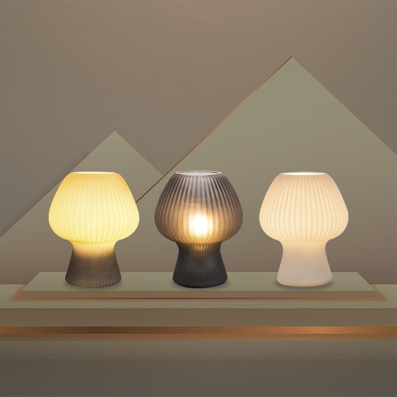 Glazen Paddenstoellamp Met Vintage Ribstructuur Voor Warme Rustige Sfeerverlichting