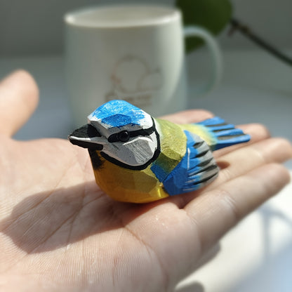 BlueTit Houten Sculptuur – Handgesneden Euraziatische Blauwe Mees voor Klassieke Woondecoratie