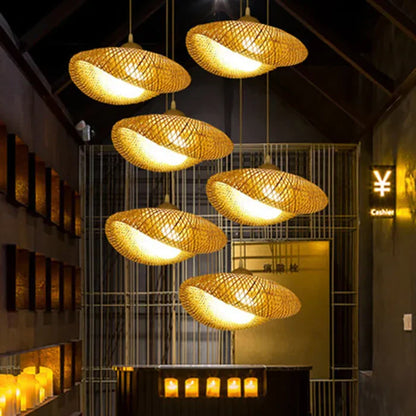 Handgemaakte Rotan Hanglamp Voor Natuurlijke Sfeer In Huis