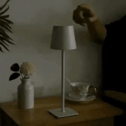Energiezuinige Dimbare LED Tafellamp met Drie Lichtstanden