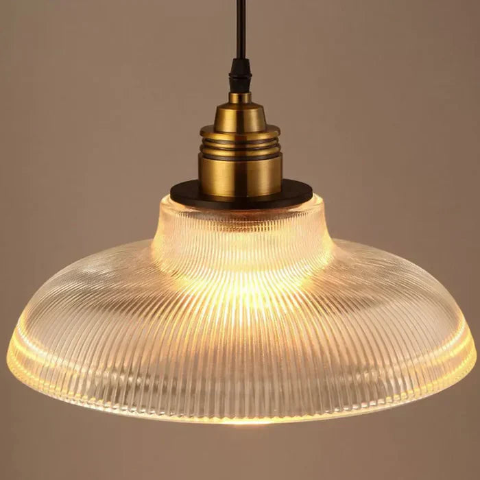 Glazen Hanglamp Met Luxe Lichtuitstraling Voor Woonkamer En Eetkamer