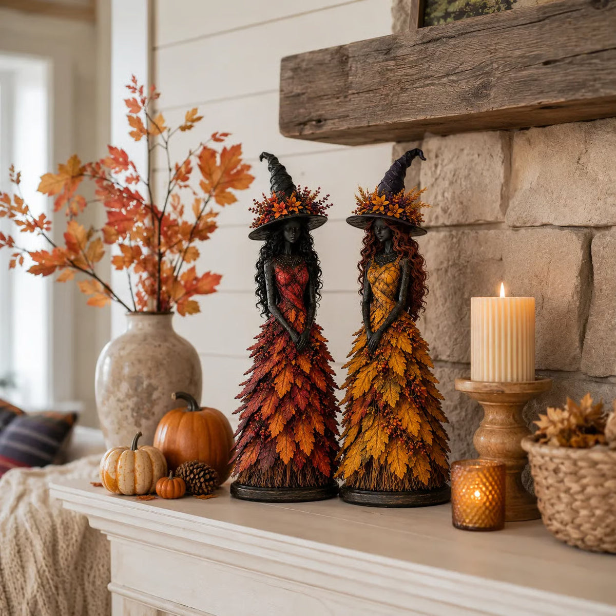 Herfstdecoratie Met Handgemaakte Bladaccenten En Rustgevend Gezichtje