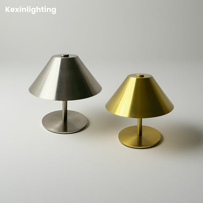 Oplaadbare Metalen Tafellamp met Draadloos Ontwerp