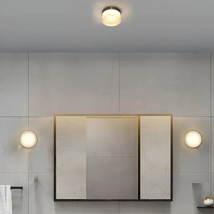 Compacte Wandlamp Met Geribbeld Lichtdesign En LED-Verlichting