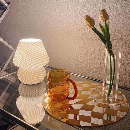Glazen Paddenstoellamp Met Retro Vormen Voor Zachte Moderne Sfeerverlichting