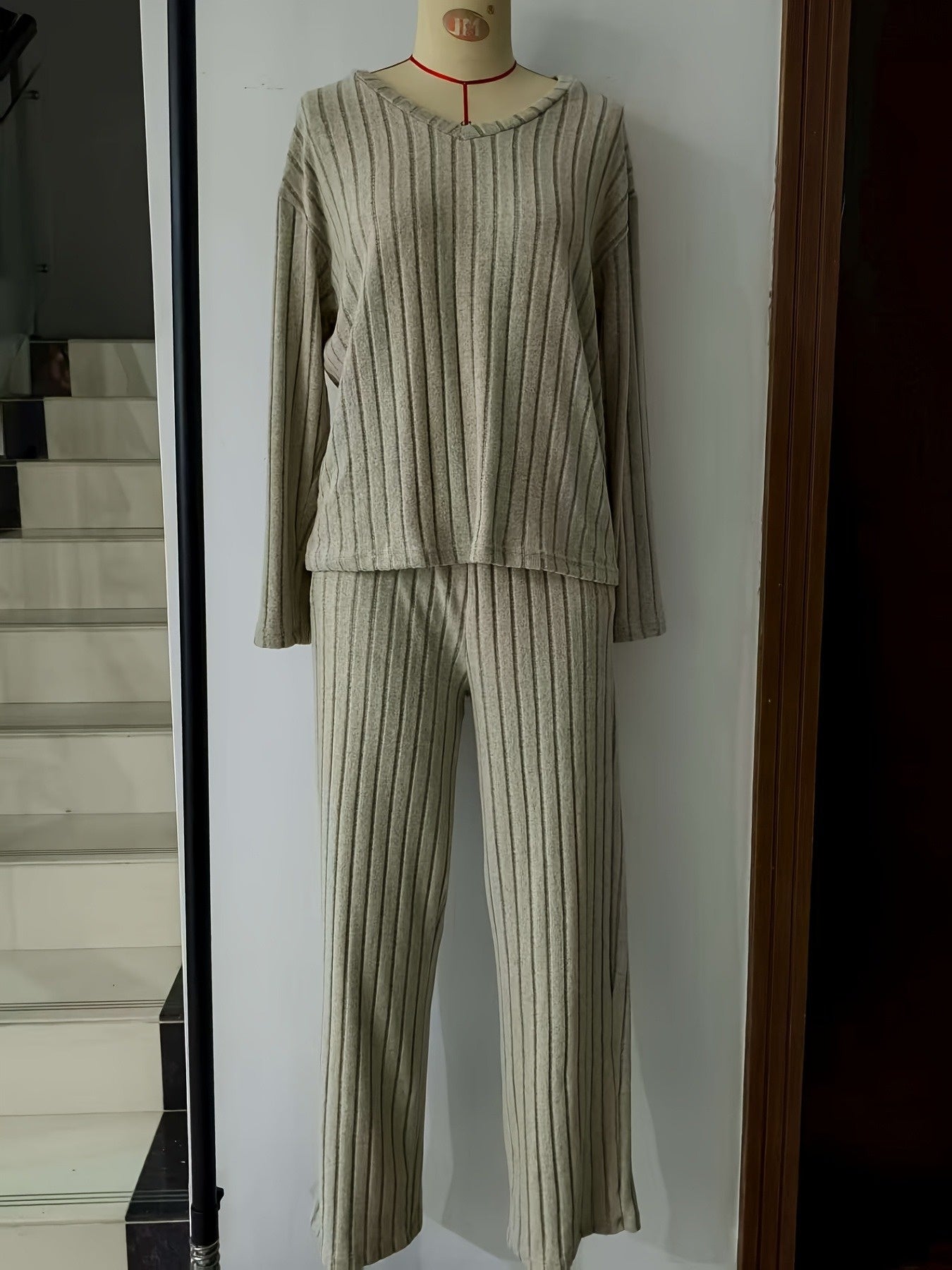 Comfortabele Dames Loungeset met Lange Mouwen en Broek