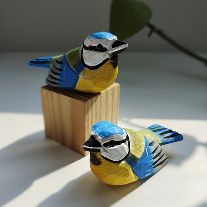 BlueTit Houten Sculptuur – Handgesneden Euraziatische Blauwe Mees voor Klassieke Woondecoratie