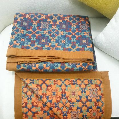 Zeslaags Quilt Van Polyester Met Zacht Comfort En Fris Patroon