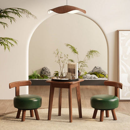 Ronde kruk met lage rugleuning, houten frame en kunstleren zitting