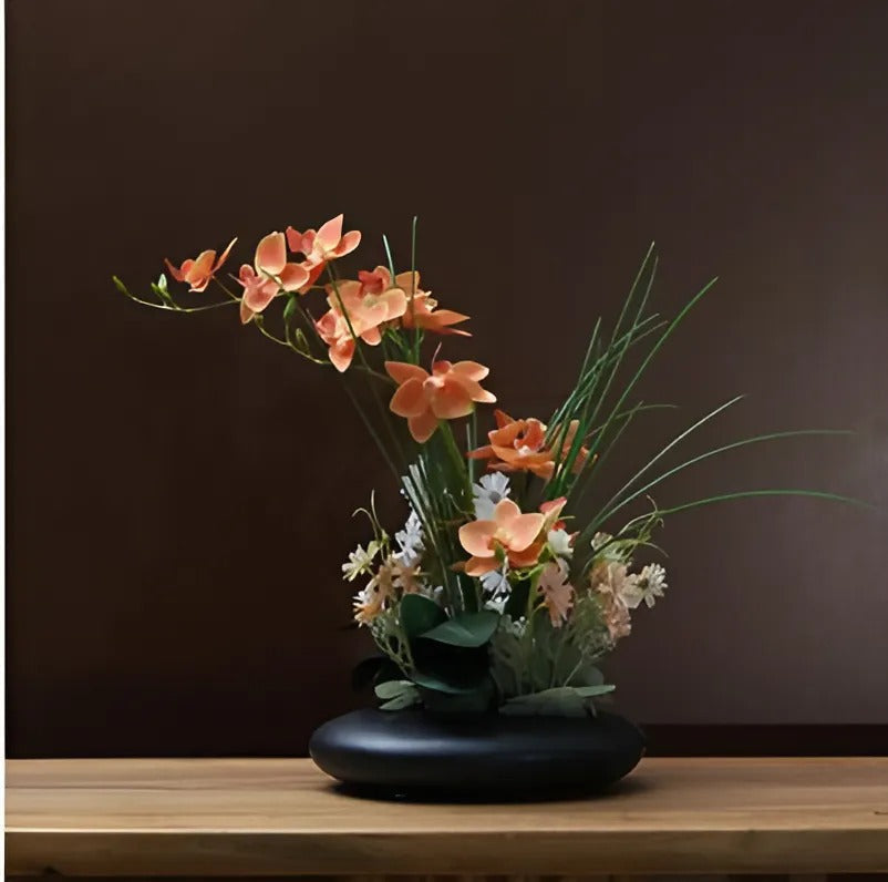 Decoratieve Keramische Vaas Met Orchidee Accent Voor Moderne Interieurs