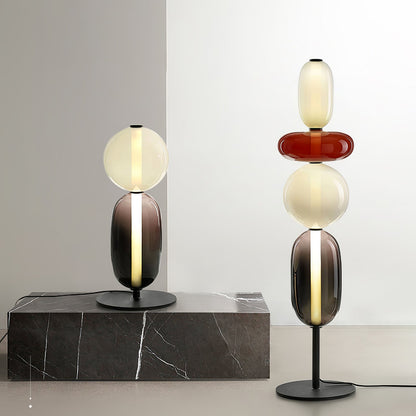 Artistieke Vloerlamp Met Gestapeld Glasdesign En LED-Verlichting