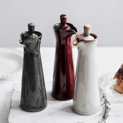 Keramische Olie‑ en Azijnfles met Run‑Glaze Afwerking voor Moderne Keukendecoratie