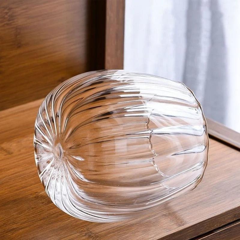 Glazen Opbergpot met Geribbelde Structuur en Houten Deksel voor Moderne Keukenorganisatie