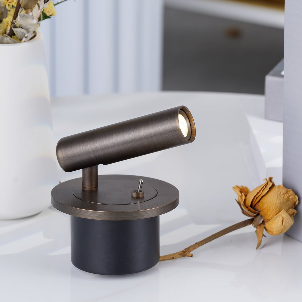 Wandleeslamp Met Cilindervorm En Zachte LED Verlichting