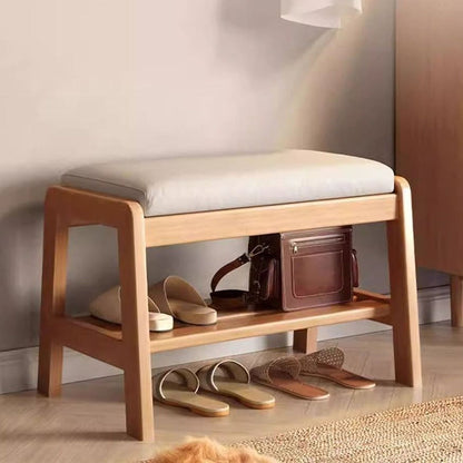 Scandinavische schoenenbank met houten frame en gevoerde zitting
