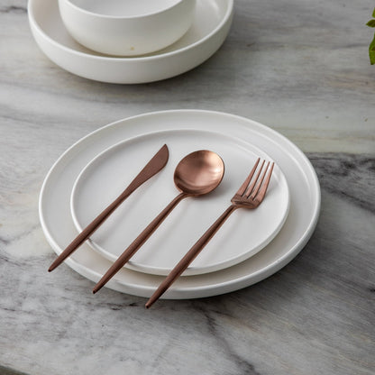 Luxe Bestekset Van RVS Met Matte Afwerking Voor Een Moderne Tafelsetting