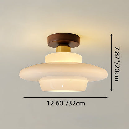 Plafondlamp Met Houten Accenten En Glazen Kap Voor Scandinavische Sfeer