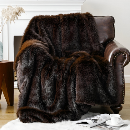 Luxe Plaid Van Imitatiebont Voor Extra Warmte En Comfort