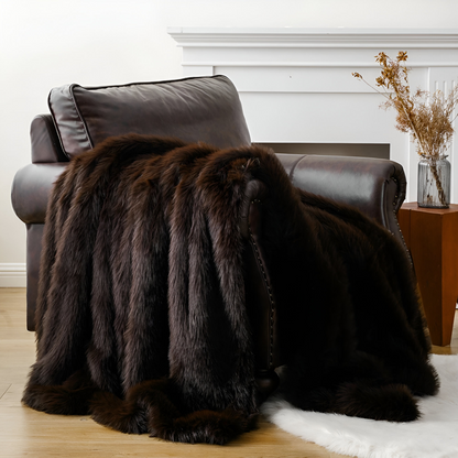 Luxe Plaid Van Imitatiebont Voor Extra Warmte En Comfort