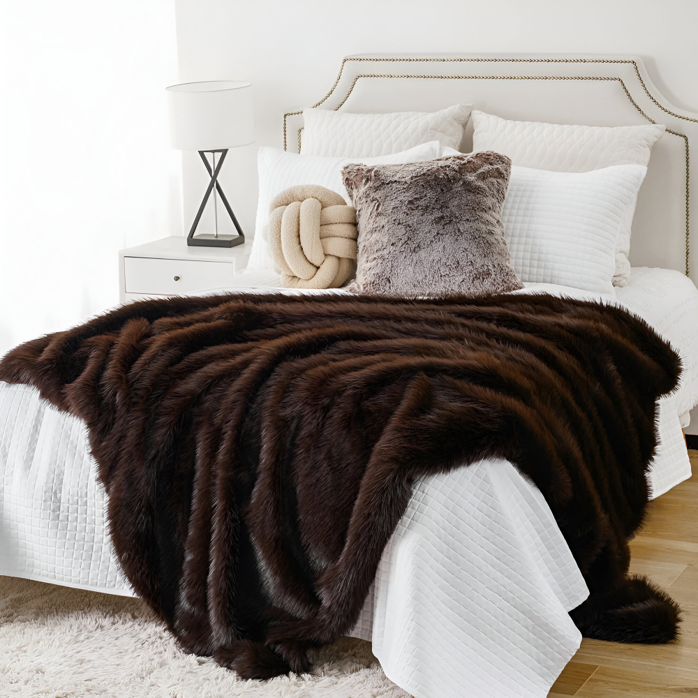 Luxe Plaid Van Imitatiebont Voor Extra Warmte En Comfort