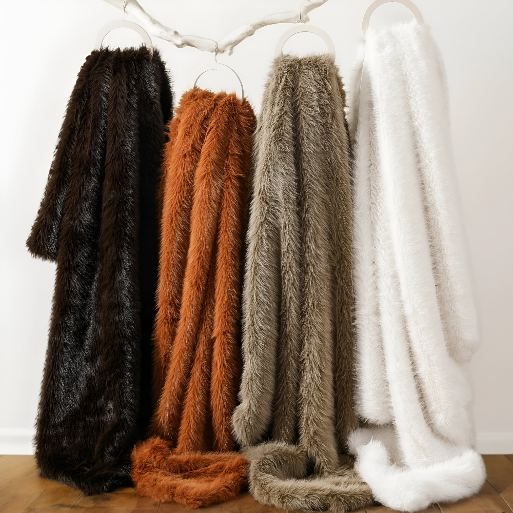 Luxe Plaid Van Imitatiebont Voor Extra Warmte En Comfort