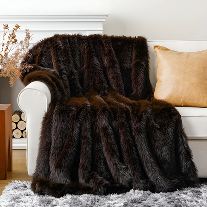 Luxe Plaid Van Imitatiebont Voor Extra Warmte En Comfort