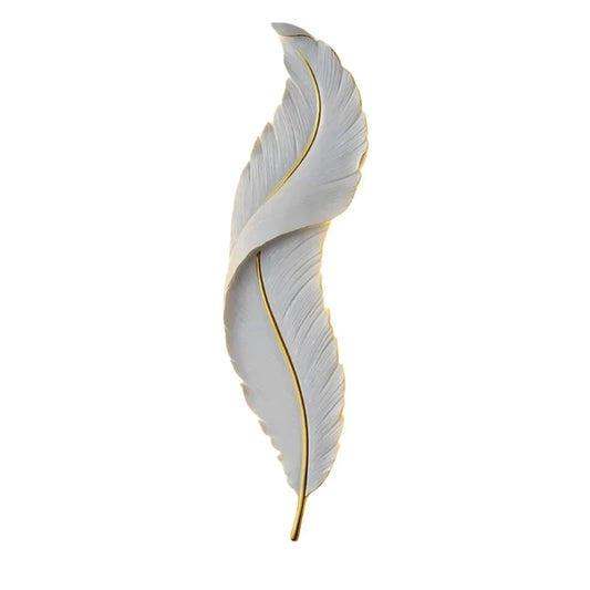 Wandlamp met Witte Veerdetails en Aluminium Behuizing