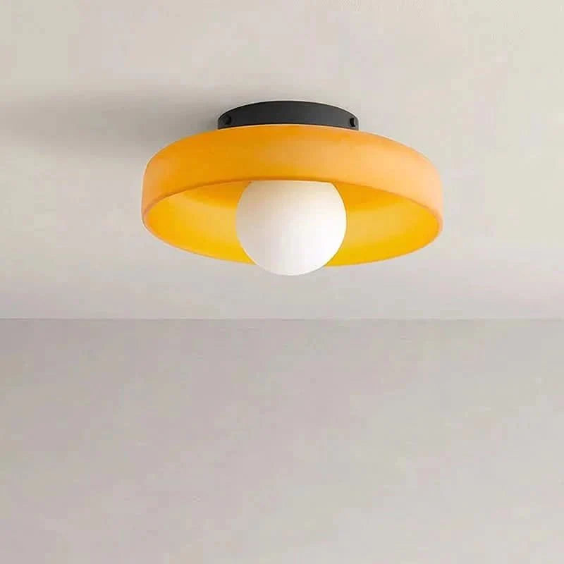 Glazen Plafondlamp In Scandinavische Stijl
