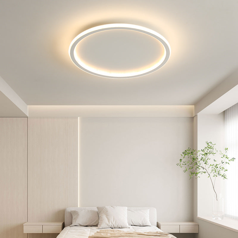 Ronde Plafondlamp Met Scandinavische Vorm En Zachte LED Verlichting
