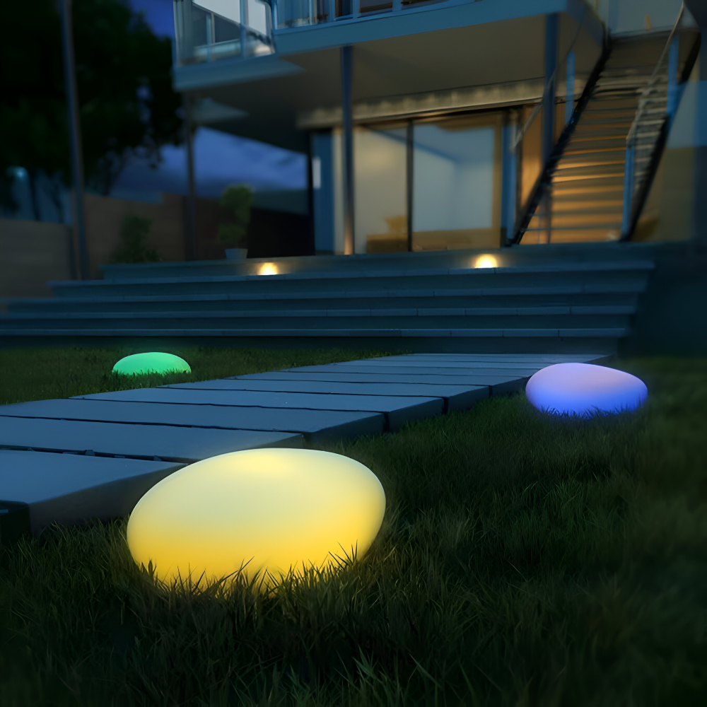 Decoratieve Tuinlamp In Steenvorm Met Solarverlichting Voor Buitenruimtes