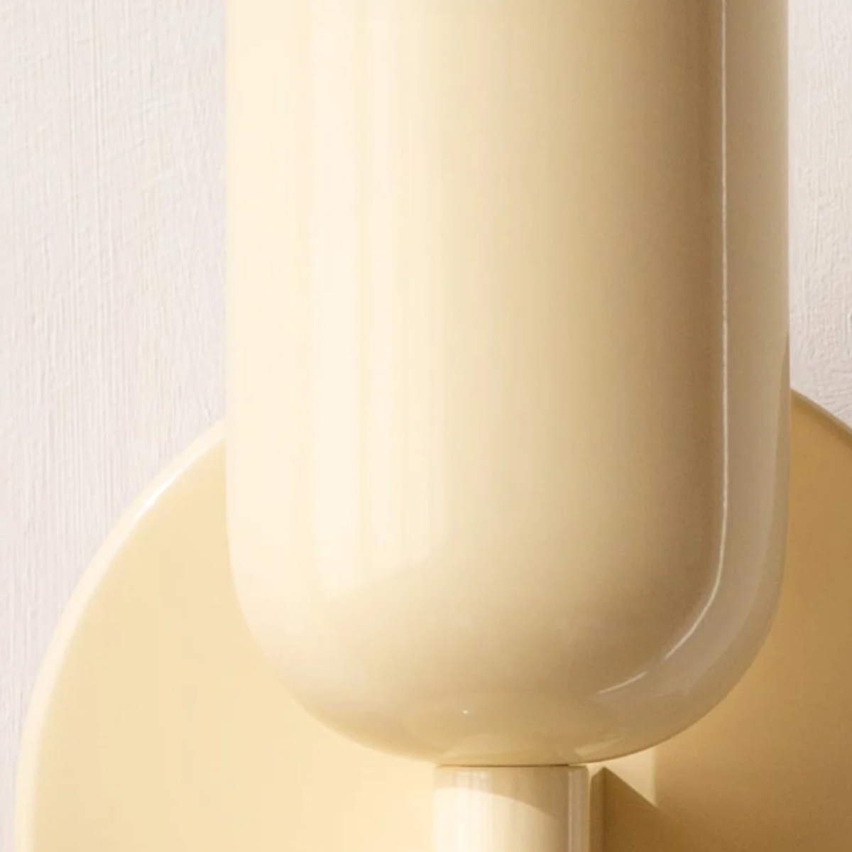 Scandinavische Wandlamp Met LED Verlichting Voor Warme En Sfeervolle Interieurs