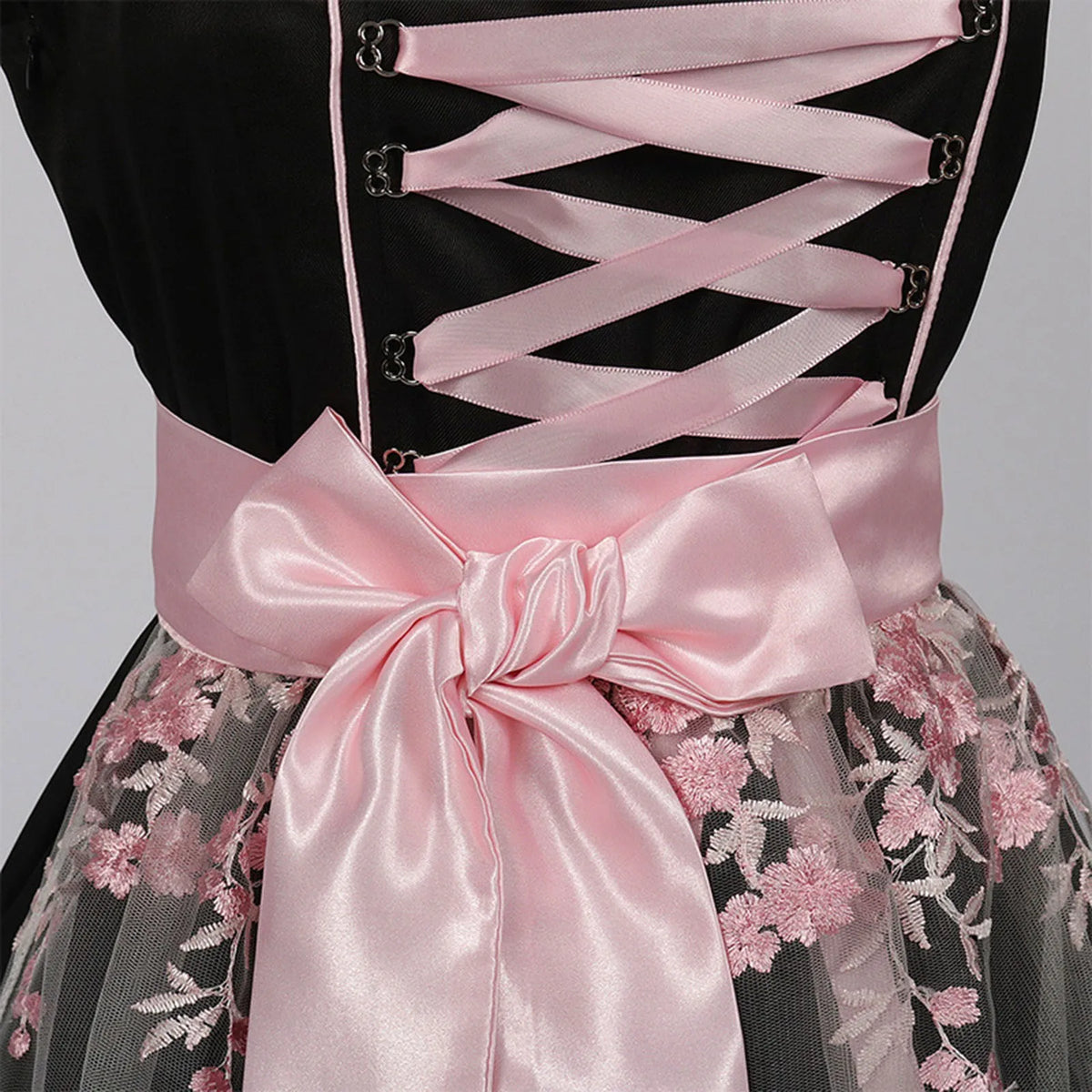 Dirndl Jurk Met Midi Rok En Veterdetail Voor Oktoberfest