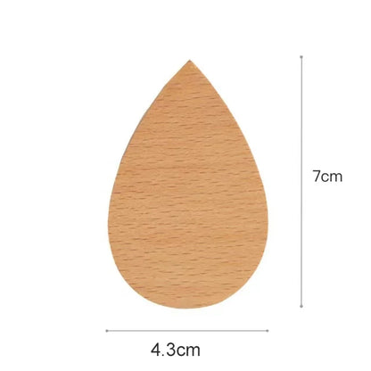 Houten Wandhaken Met Speels Ontwerp En Scandinavische Uitstraling