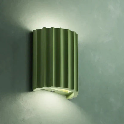Moderne LED Wandlamp Met Geribbeld Design Voor Sfeervolle Verlichting
