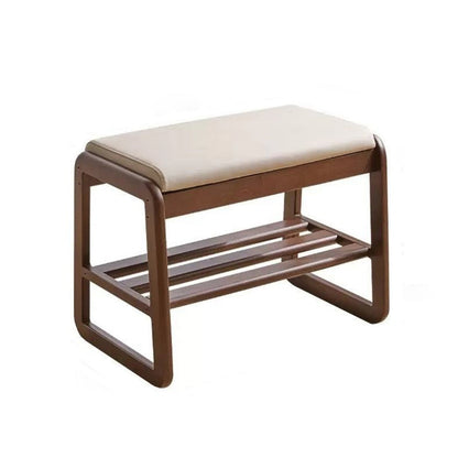 Scandinavische schoenenbank met houten frame en gevoerde zitting