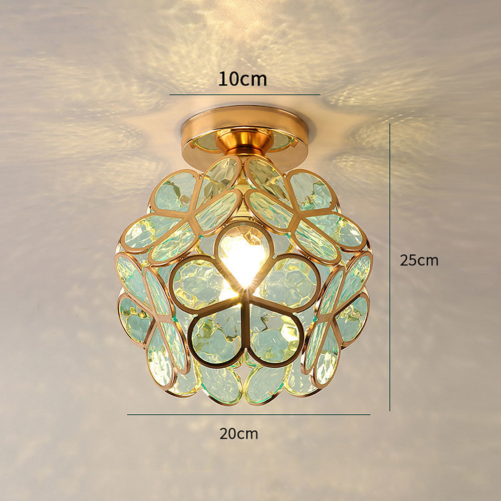 Luxe Plafondlamp Met Bloemvormig Design En Glazen Details