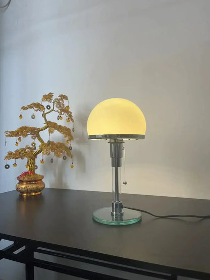 Bauhaus Tafellamp Met Glazen Bollen En Chromen Voet