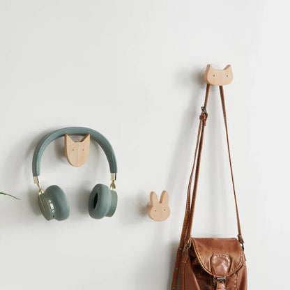 Houten Wandhaken Met Speels Ontwerp En Scandinavische Uitstraling
