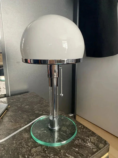 Bauhaus Tafellamp Met Glazen Bollen En Chromen Voet