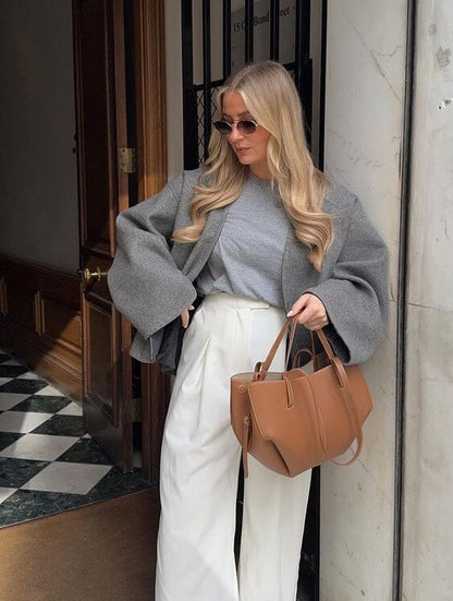 Luxe Tote Tas Met Ruime Opbergvakken En Tijdloze Uitstraling