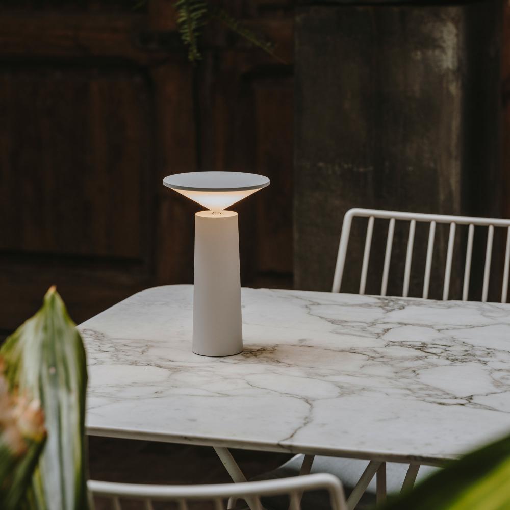 Draadloze LED Tafellamp Met Verstelbare Lichtstanden
