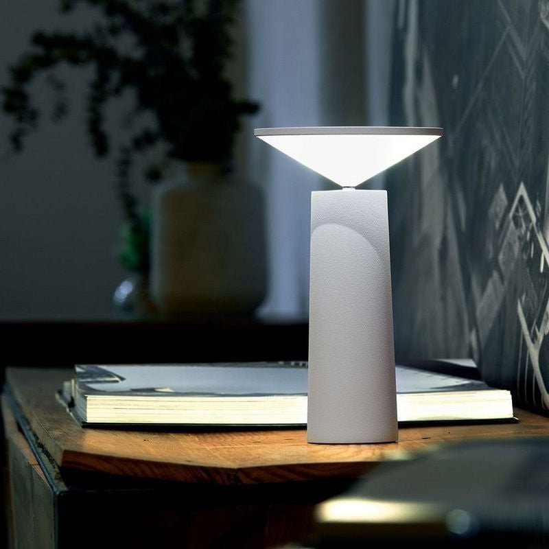 Draadloze LED Tafellamp Met Verstelbare Lichtstanden