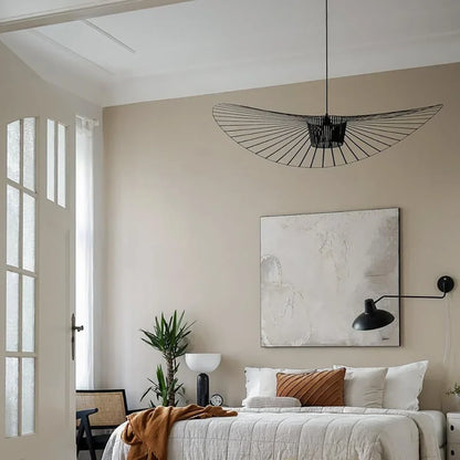 Scandinavische Hanglamp Met Strohoed Design En Open Draadframe