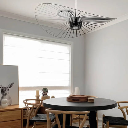 Scandinavische Hanglamp Met Strohoed Design En Open Draadframe