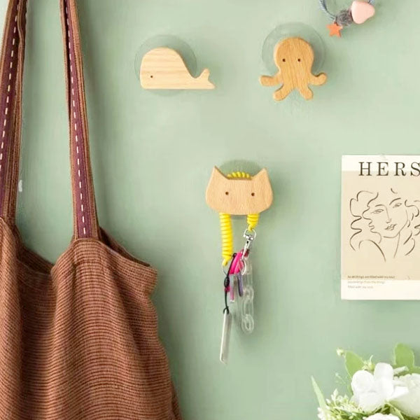 Houten Wandhaken Met Speels Ontwerp En Scandinavische Uitstraling